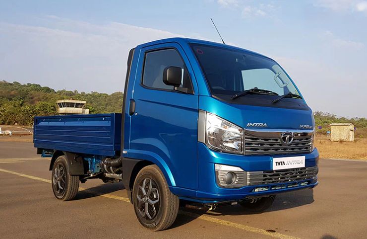 Tempo Dealers Tata Intra in Borivali
